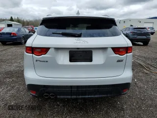 2019 Jaguar F-Pace with VIN SADCL2FN5KA609959, listed as a Copart auction lot 50394945 with 135,052 mi miles and Salvage title. Bid and sale history available at DreamBid. Image 6.