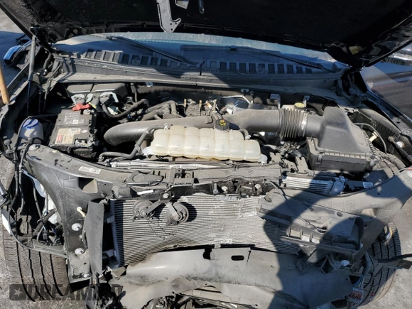 2022 Lincoln Navigator Reserve z VIN 5LMJJ2KT1NEL16482, wystawiony jako Copart lot #41737925 z przebiegiem 12 250 mil mil oraz Szkoda całkowita • Salvage title. Historia ofert i sprzedaży dostępna na DreamBid. Obrazek 12.