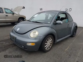 2004 Volkswagen New Beetle Coupe GLS with VIN 3VWCK31CX4M420124, listed as a IAAI auction lot 40259243 with 103,138 mi miles. Bid and sale history available at carsss.com. Image 6.