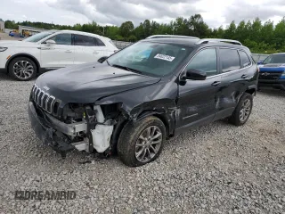 2020 Jeep Cherokee Latitude Plus с VIN 1C4PJLLB6LD552528, выставлен на аукционе Copart как лот 54622145 с пробегом 65 438 миль миль и Списание • Salvage title. История ставок и продаж доступна на DreamBid. Изображение 1.
