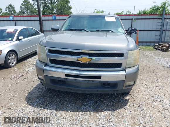 2009 Chevrolet Silverado 1500 LT with VIN 3GCEK23M29G147990, listed as a IAAI auction lot 42077987 with 197,454 mi miles and . Bid and sale history available at DreamBid. Image 12.