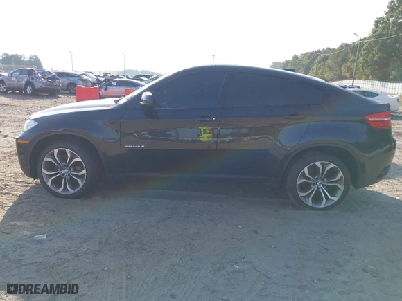 2013 BMW X6 xDrive50i with VIN 5UXFG8C59DL592268, listed as a IAAI auction lot 37742627 with 120,462 mi miles. Bid and sale history available at carsss.com. Image 14.