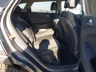 2016 Hyundai Tucson Limited with VIN KM8J33A22GU231834, listed as a IAAI auction lot 41312526 with 117,423 mi miles. Bid and sale history available at carsss.com. Image 8.