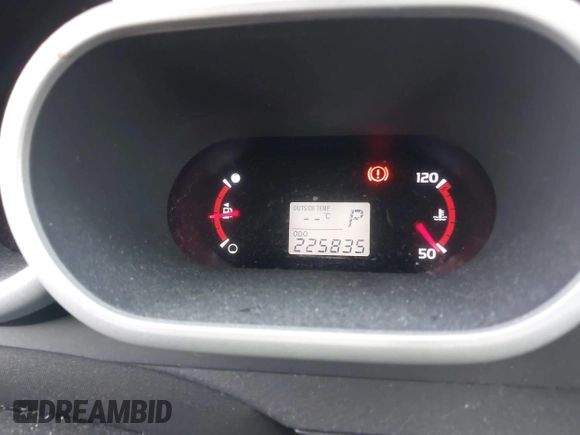2009 Pontiac Vibe with VIN 5Y2SM67059Z401610, listed as a IAAI auction lot 42150702 with 225,835 mi miles. Bid and sale history available at carsss.com. Image 7.