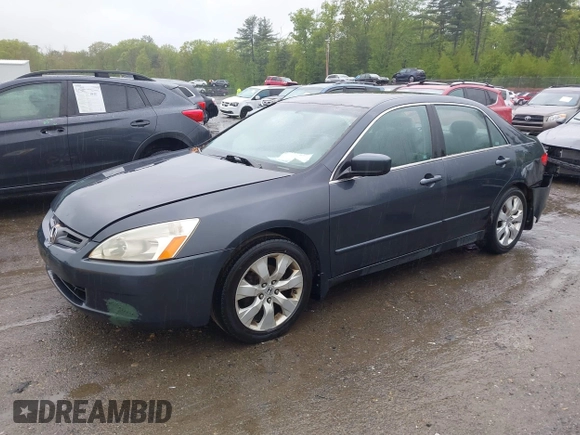 2005 Honda Accord LX z VIN 1HGCM56435A032033, wystawiony jako IAAI lot #42330649 z przebiegiem 236 298 mil mil oraz . Historia ofert i sprzedaży dostępna na DreamBid. Obrazek 2.