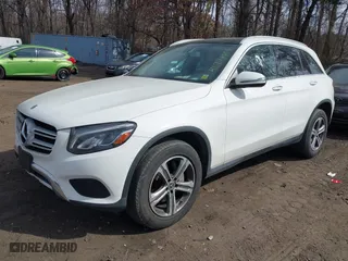 2019 Mercedes-Benz GLC with VIN WDC0G4KB3K1005332, listed as a IAAI auction lot 41774506 with 73,934 mi miles. Bid and sale history available at carsss.com. Image 18.