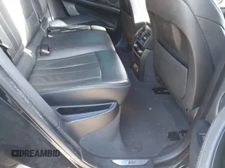 2018 BMW X6 sDrive35i with VIN 5UXKU0C5XJ0G80724, listed as a IAAI auction lot 41274338 with 122,696 mi miles. Bid and sale history available at carsss.com. Image 8.