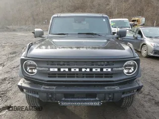2022 Ford Bronco with VIN 1FMEE5DH8NLB29609, listed as a Copart auction lot 45769305 with 43,967 mi miles and Salvage Title. Bid and sale history available at carsss.com. Image 5.