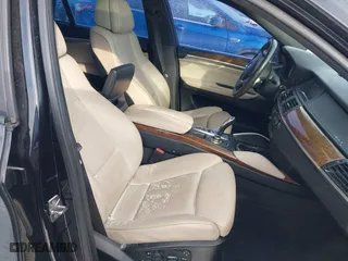 2010 BMW X6 50i with VIN 5UXFG8C55ALZ94803, listed as a IAAI auction lot 41387175 with 114,426 mi miles. Bid and sale history available at carsss.com. Image 5.