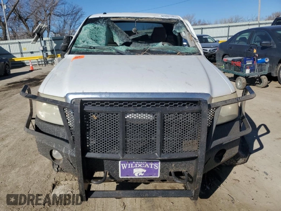 2007 Ford F-150 XL with VIN 1FTVX14577NA63235, listed as a Copart auction lot 47297735 with Not Provided miles and Salvage Title. Bid and sale history available at carsss.com. Image 5.