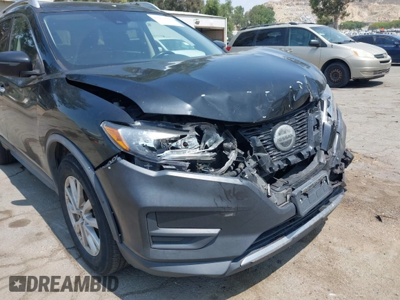 2019 Nissan Rogue SV with VIN KNMAT2MT5KP529742, listed as a IAAI auction lot 42412697 with 235,712 mi miles and . Bid and sale history available at DreamBid. Image 6.