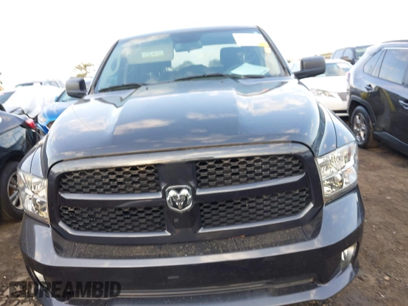 2016 Ram 1500 Express z VIN 1C6RR6KT4GS298176, wystawiony jako IAAI lot #41834695 z przebiegiem 76 104 mil mil oraz . Historia ofert i sprzedaży dostępna na DreamBid. Obrazek 12.