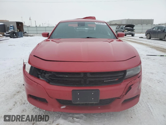 2015 Dodge Charger SXT z VIN 2C3CDXJG2FH746089, wystawiony jako Copart lot #43838105 z przebiegiem Nie podano mil oraz Szkoda całkowita • Salvage title. Historia ofert i sprzedaży dostępna na DreamBid. Obrazek 5.