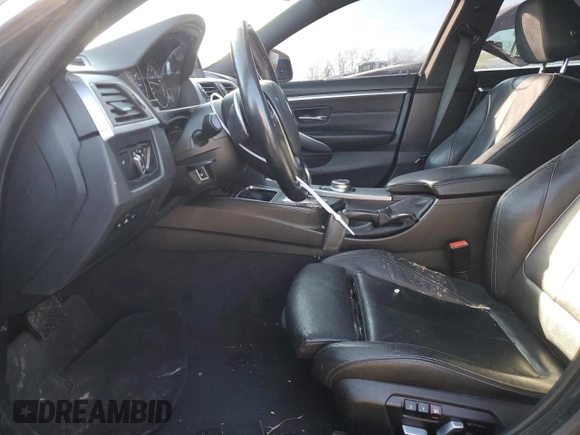 2019 BMW 4 Series 430i xDrive z VIN WBA4J3C58KBL06522, wystawiony jako Copart lot #82569834 z przebiegiem 112 562 mil mil oraz Szkoda całkowita • Salvage title. Historia ofert i sprzedaży dostępna na DreamBid. Obrazek 7.