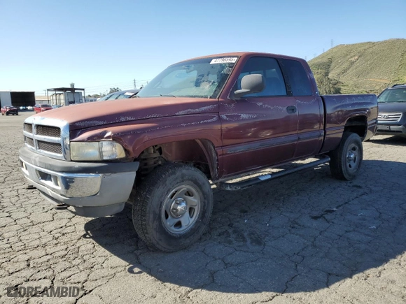2000 Dodge Ram 1500 with VIN 3B7HF13Z6YG139252, listed as a Copart auction lot 47796595 with 149,542 mi miles and Clean Title. Bid and sale history available at carsss.com. Image 1.