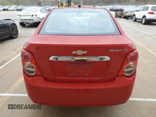 2012 Chevrolet Sonic LT z VIN 1G1JC5SH3C4217821, wystawiony jako Copart lot #51443435 z przebiegiem 95 851 mil mil oraz Nie do naprawy • Non repairable. Historia ofert i sprzedaży dostępna na DreamBid. Obrazek 6.