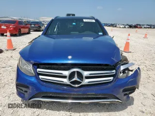 2017 Mercedes-Benz GLC 300 with VIN WDC0G4JB2HF130125, listed as a Copart auction lot 61576685 with 94,643 mi miles and Salvage title. Bid and sale history available at DreamBid. Image 5.