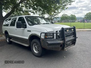 2005 Ford Excursion Eddie Bauer с VIN 1FMNU45S55ED43971, выставлен на аукционе Copart как лот 62346055 с пробегом 216 668 миль миль и Чистый • Clean title. История ставок и продаж доступна на DreamBid. Изображение 1.