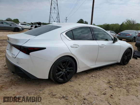 2021 Lexus IS 300 with VIN JTHAA1D25M5116367, listed as a Copart auction lot 52492945 with 132,647 mi miles and Salvage title. Bid and sale history available at DreamBid. Image 3.