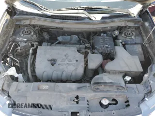 2018 Mitsubishi Outlander ES z VIN JA4AD2A33JJ004725, wystawiony jako Copart lot #55517105 z przebiegiem 79 815 mil mil oraz Szkoda całkowita • Salvage title. Historia ofert i sprzedaży dostępna na DreamBid. Obrazek 12.
