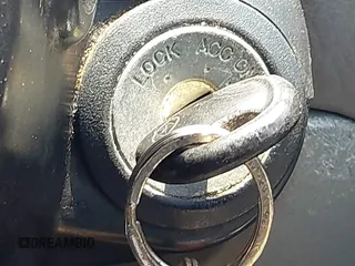 1999 Hyundai Elantra z VIN KMHJF25F1XU806648, wystawiony jako IAAI lot #42331073 z przebiegiem 196 577 mil mil oraz . Historia ofert i sprzedaży dostępna na DreamBid. Obrazek 11.