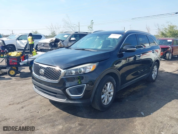 2017 Kia Sorento LX with VIN 5XYPG4A31HG212258, listed as a IAAI auction lot 41689210 with 124,056 mi miles. Bid and sale history available at carsss.com. Image 17.