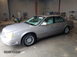 2003 Cadillac DeVille DHS z VIN 1G6KE57Y73U215071, wystawiony jako Copart lot #47932004 z przebiegiem 104 209 mil mil oraz Czysty tytuł • Clean title. Historia ofert i sprzedaży dostępna na DreamBid. Obrazek 1.