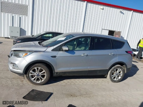 2017 Ford Escape SE with VIN 1FMCU0GD3HUD16065, listed as a IAAI auction lot 41667562 with 108,286 mi miles. Bid and sale history available at carsss.com. Image 14.