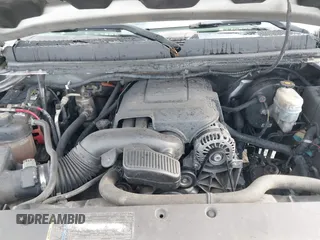 2010 GMC Sierra 1500 SLE z VIN 3GTRCVE0XAG117991, wystawiony jako IAAI lot #41549994 z przebiegiem 245 256 mil mil oraz . Historia ofert i sprzedaży dostępna na DreamBid. Obrazek 10.