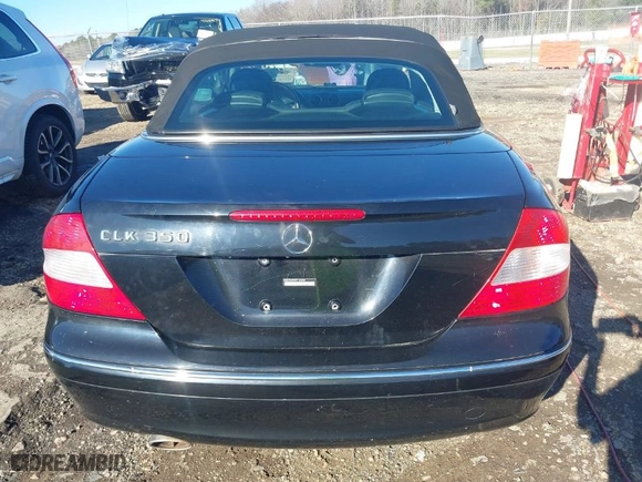 2009 Mercedes-Benz CLK-Class 3.5L with VIN WDBTK56F89T103080, listed as a IAAI auction lot 41204820 with 1 mi miles. Bid and sale history available at carsss.com. Image 16.