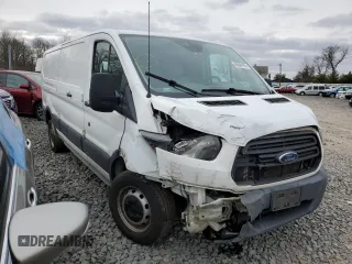 2017 Ford Transit z VIN 1FTYR2ZM2HKA16341, wystawiony jako Copart lot #45649195 z przebiegiem Nie podano mil oraz Szkoda całkowita • Salvage title. Historia ofert i sprzedaży dostępna na DreamBid. Obrazek 4.
