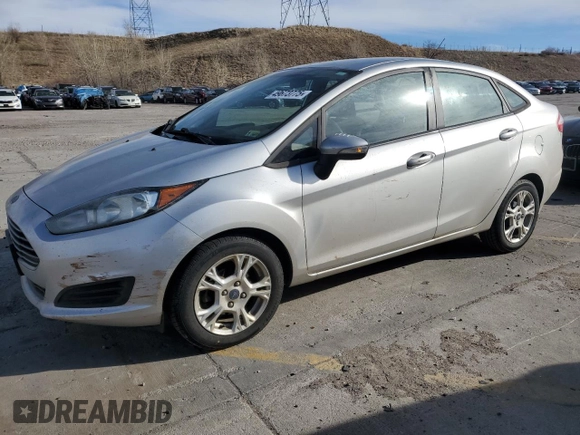2015 Ford Fiesta SE with VIN 3FADP4BJ0FM130107, listed as a Copart auction lot 49673775 with 118,579 mi miles and Salvage Title. Bid and sale history available at carsss.com. Image 1.