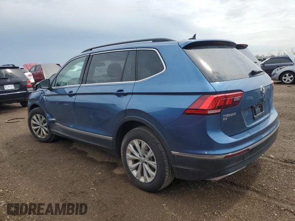 2018 Volkswagen Tiguan SEL z VIN 3VV2B7AX4JM076635, wystawiony jako Copart lot #54713815 z przebiegiem 162 692 mil mil oraz Szkoda całkowita • Salvage title. Historia ofert i sprzedaży dostępna na DreamBid. Obrazek 2.