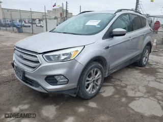 2018 Ford Escape SE with VIN 1FMCU0GD7JUB75362, listed as a IAAI auction lot 41320189 with 67,194 mi miles. Bid and sale history available at carsss.com. Image 20.