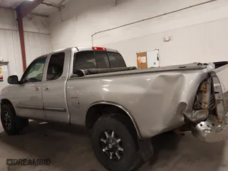 2005 Toyota Tundra SR5 with VIN 5TBBT44155S459077, listed as a IAAI auction lot 41622265 with 210,746 mi miles. Bid and sale history available at carsss.com. Image 15.