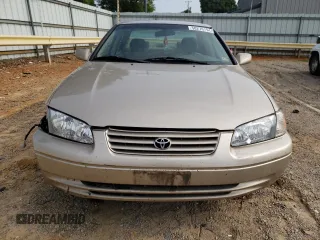 2000 Toyota Camry CE with VIN 4T1BG22K0YU957176, listed as a Copart auction lot 58276794 with 227,144 mi miles and Salvage Title. Bid and sale history available at carsss.com. Image 5.