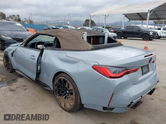 2022 BMW M4 Competition xDrive с VIN WBS33BA01NCJ58456, выставлен на аукционе IAAI как лот 42057802 с пробегом 50 846 миль миль и . История ставок и продаж доступна на DreamBid. Изображение 3.