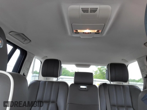2012 Land Rover Range Rover HSE Lux с VIN SALMF1D44CA386545, выставлен на аукционе Copart как лот 57687445 с пробегом 67 373 миль миль и Списание • Salvage title. История ставок и продаж доступна на DreamBid. Изображение 10.