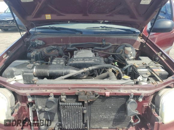 2003 Toyota Tundra SR5 with VIN 5TBBT44193S388026, listed as a Copart auction lot 53914775 with 140,390 mi miles and Clean Title. Bid and sale history available at DreamBid. Image 11.