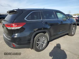 2019 Toyota Highlander SE with VIN 5TDJZRFH2KS920756, listed as a Copart auction lot 53999315 with 78,305 mi miles and Salvage title. Bid and sale history available at DreamBid. Image 3.