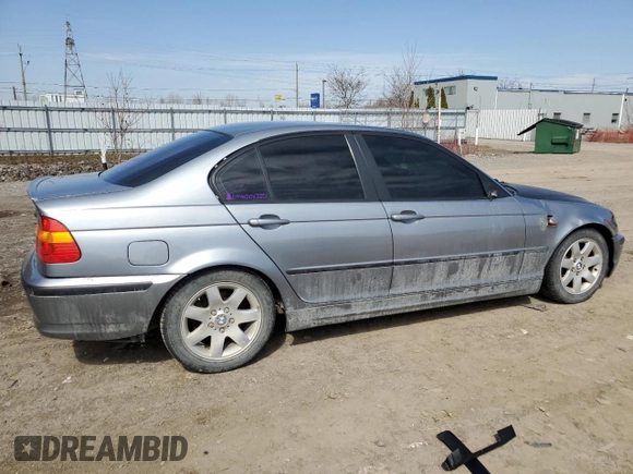 2004 BMW 3 Series 325i with VIN WBAEV334X4KR28705, listed as a Copart auction lot 49687555 with 267,895 mi miles and Clean Title. Bid and sale history available at carsss.com. Image 3.