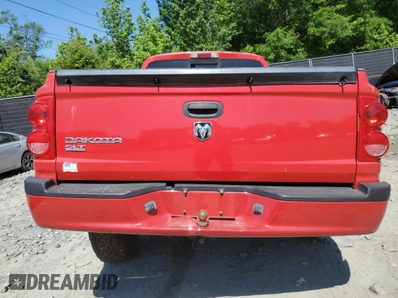 2008 Dodge Dakota SLT with VIN 1D7HE48K88S527114, listed as a Copart auction lot 57357515 with 267,390 mi miles and Salvage title. Bid and sale history available at DreamBid. Image 6.