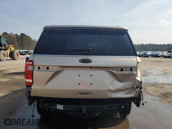 2018 Ford Expedition XLT with VIN 1FMJU1HTXJEA09642, listed as a Copart auction lot 41761875 with 77,433 mi miles and Salvage Title. Bid and sale history available at carsss.com. Image 6.