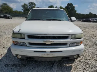 2004 Chevrolet Tahoe Z71 with VIN 1GNEK13Z64R123553, listed as a Copart auction lot 69650594 with 235,016 mi miles and Salvage Title. Bid and sale history available at carsss.com. Image 5.