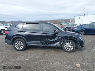 2020 Volkswagen Tiguan S with VIN 3VV0B7AX4LM043693, listed as a IAAI auction lot 41744269 with 87,758 mi miles. Bid and sale history available at carsss.com. Image 14.