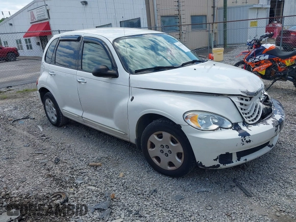 2008 Chrysler PT Cruiser with VIN 3A8FY48B88T128381, listed as a IAAI auction lot 42119516 with 153,997 mi miles and . Bid and sale history available at carsss.com. Image 1.