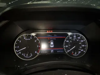 2025 Nissan Sentra SR z VIN 3N1AB8DV2SY267851, wystawiony jako Copart lot #59961715 z przebiegiem 9 955 mil mil oraz Nie do naprawy • Non repairable. Historia ofert i sprzedaży dostępna na DreamBid. Obrazek 9.