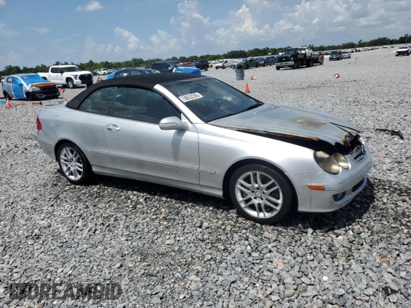 2008 Mercedes-Benz CLK 350 с VIN WDBTK56F68F234800, выставлен на аукционе Copart как лот 58632395 с пробегом Не указан миль и На запчасти • Non repairable. История ставок и продаж доступна на DreamBid. Изображение 4.