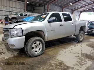 2011 Chevrolet Silverado 1500 LT with VIN 3GCPCSE04BG228091, listed as a Copart auction lot 54556475 with 161,925 mi miles and Clean Title. Bid and sale history available at DreamBid. Image 1.