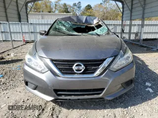 2017 Nissan Altima SR with VIN 1N4AL3AP0HN364559, listed as a Copart auction lot 50718105 with 161,608 mi miles and Salvage Title. Bid and sale history available at DreamBid. Image 5.